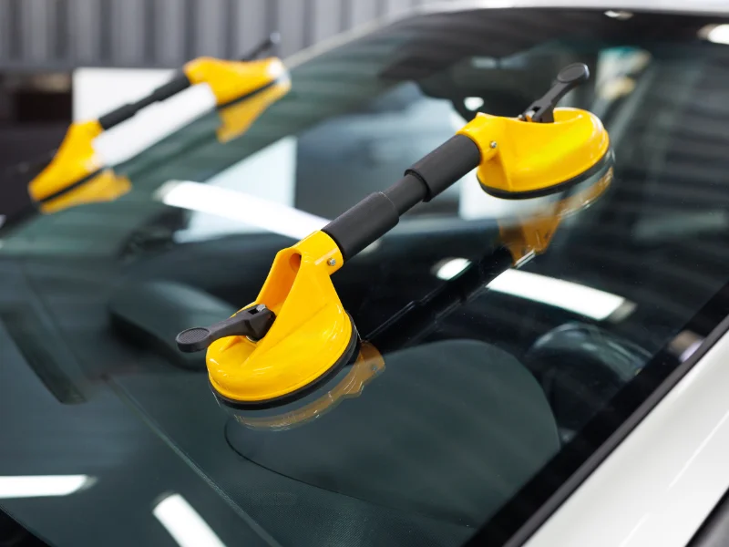 officina-riparazione-vetri-auto-parma